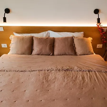 Bed & Breakfast Tavarneta Estate Dobrovo