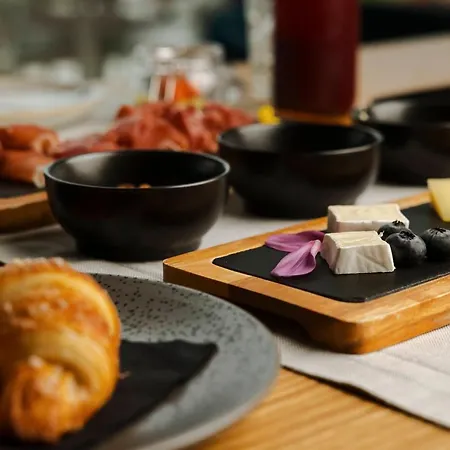 Couette-café Tavarneta Estate Dobrovo