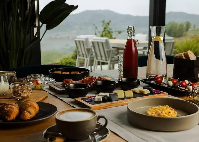 Tavarneta Estate Bed & Breakfast Dobrovo